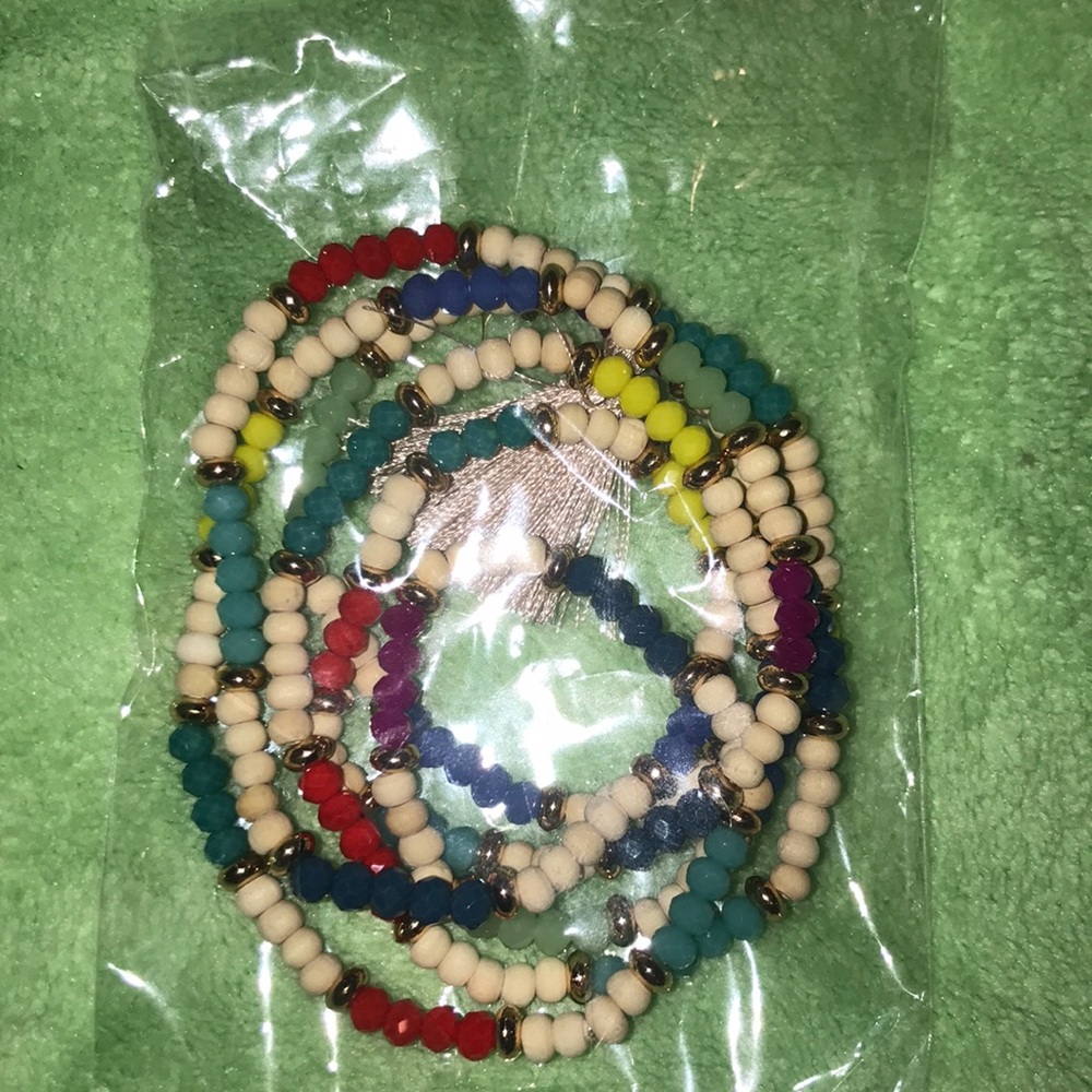 Bracelet